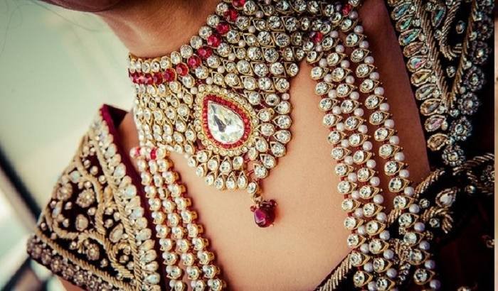Kundan Jewellery – A Complete Guide to This Beautiful Style