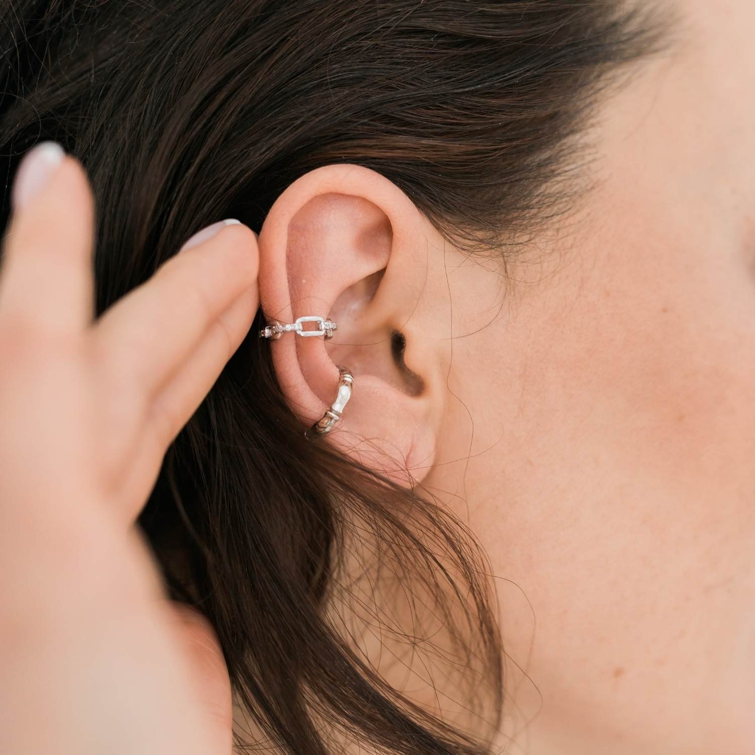 Rock Your Conch Earrings Just Like Hollywood Stars